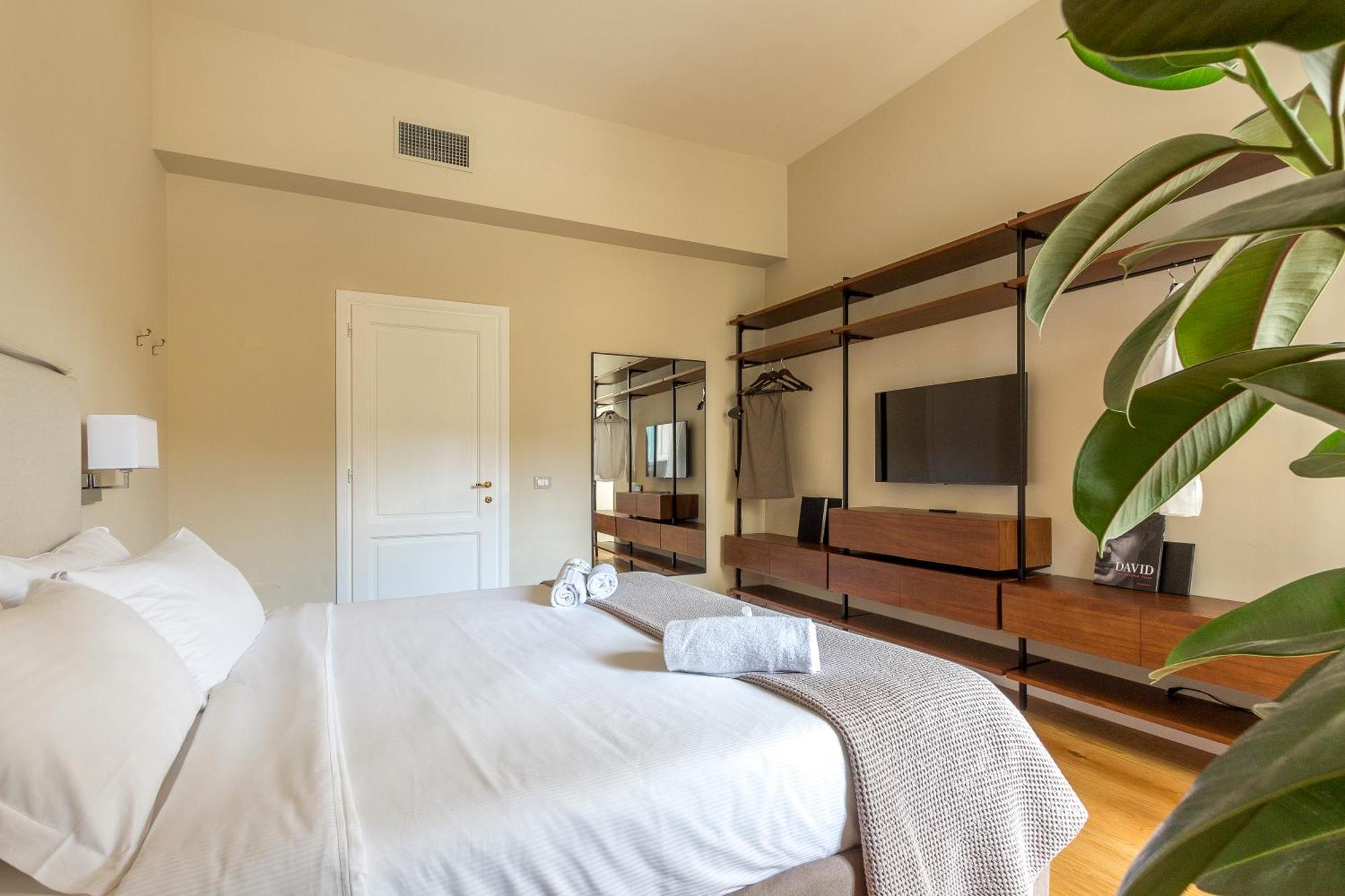 Apartment Lungarno Marvelous With Private Parking Florenz